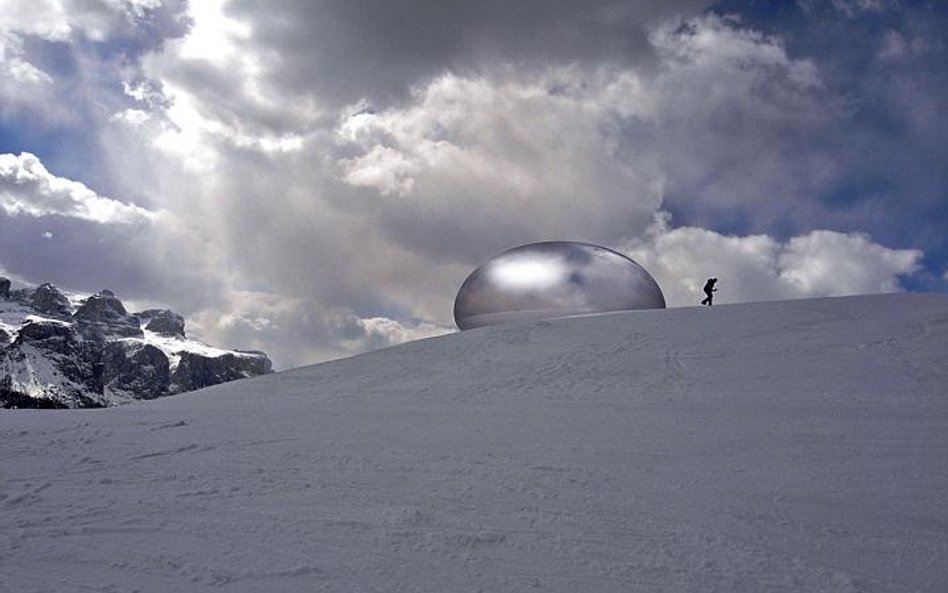 Mieszkalna Alpine Capsule, proj. Ross Lovegrove