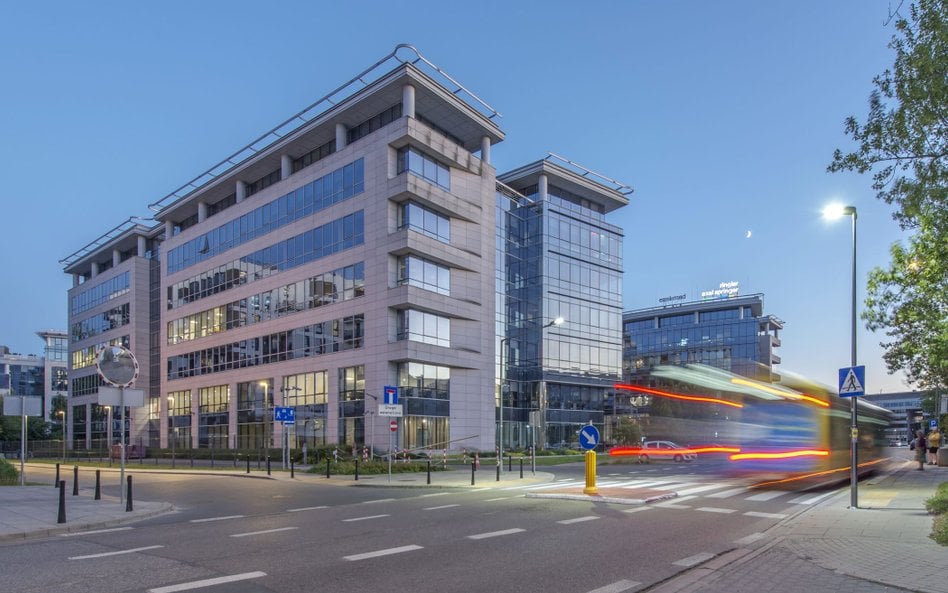 Umowa PPA zabezpiecza zieloną energią 69 proc. rocznego zapotrzebowania na energię elektryczną w kom