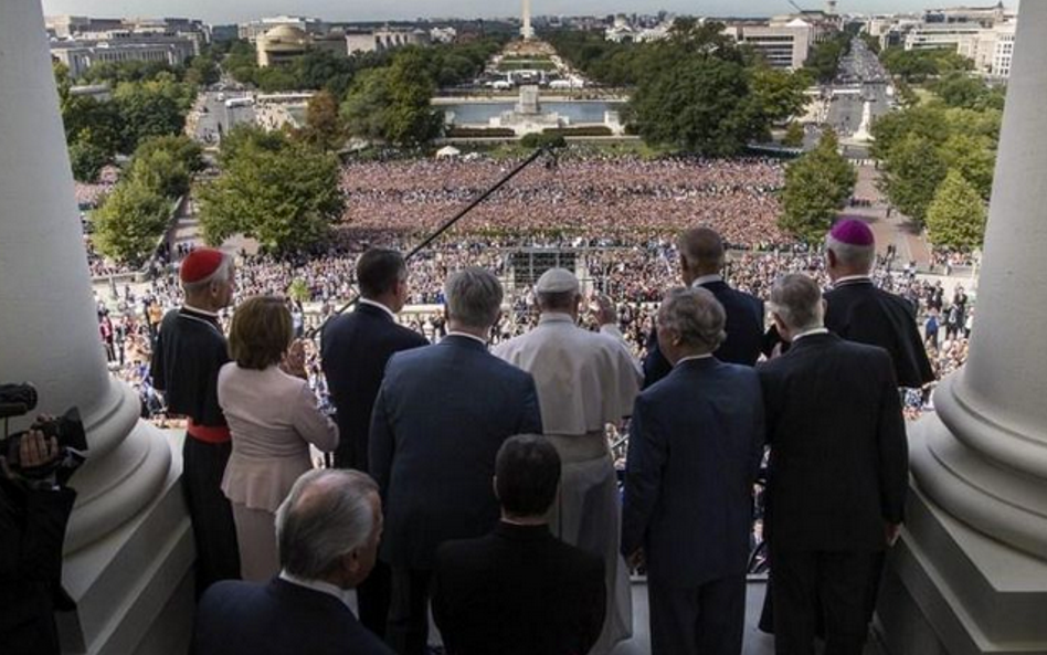 24 września - papież Franciszek jako pierwszy w historii Zwierzchnik Kościoła katolickiego przemawia