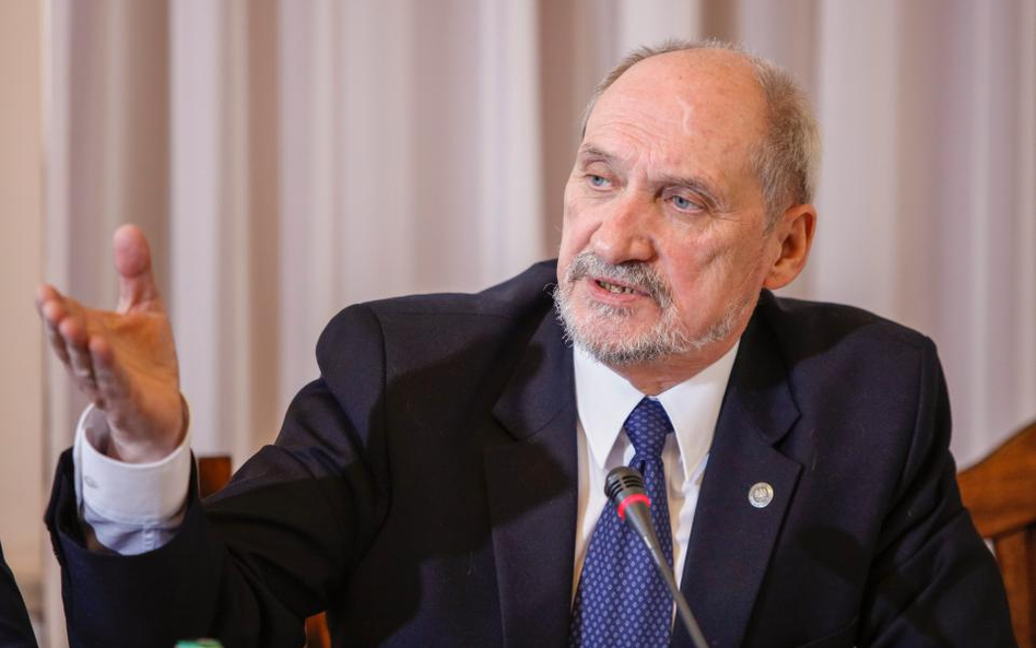 Antoni Macierewicz, minister obrony narodowej