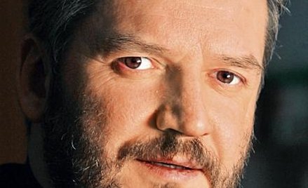 ks. Robert Skrzypczak, duchowny teolog i psycholog