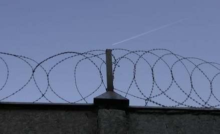 Przy pomocy mediacji rozwiązuje się także konflikty osób osadzonych w areszcie śledczym. Pierwszą ug