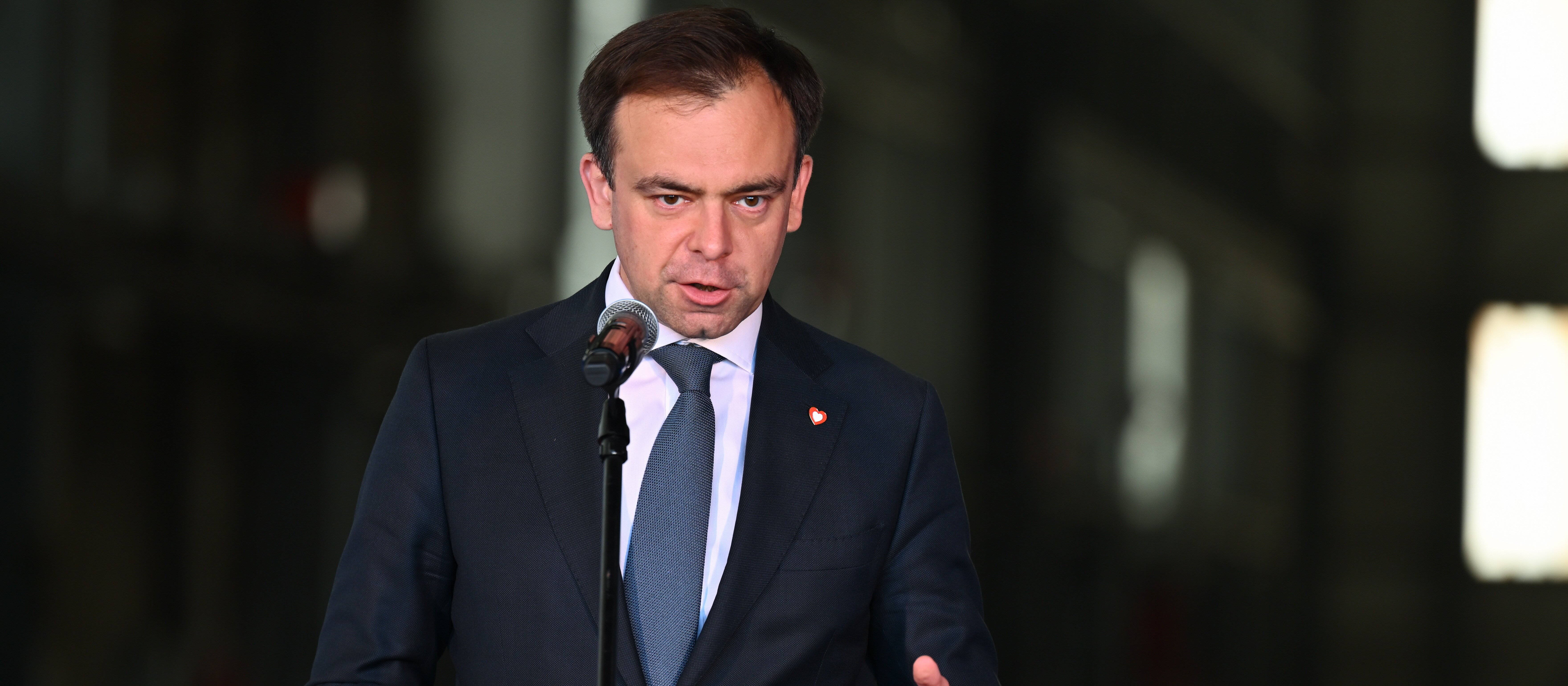 Andrzej Domański powiedział, gdzie zostanie opodatkowany dochód Mai Chwalińskiej