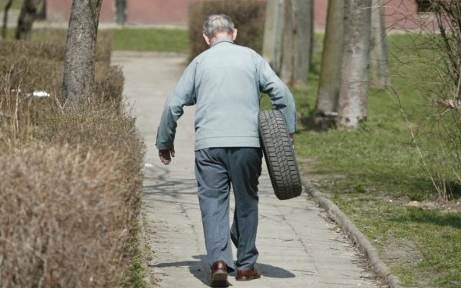 Za brak zawiadomienia ZUS żąda zwrotu świadczenia