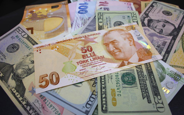 Lira turecka osłabnie o 40 procent?
