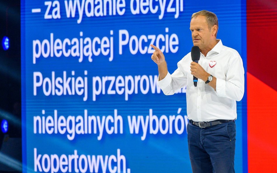 Przewodniczący PO Donald Tusk intensyfikuje swoje działania w terenie