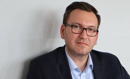 Łukasz M. Mikosz, wiceprezes Turystycznej Organizacji Otwartej, krytycznie wypowiada się zarówno o s