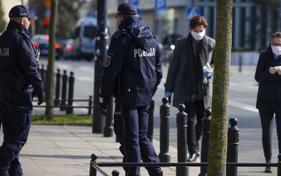 Policjanci będą kontrolować wesela? „To nierealne”