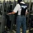 Funkcjonariusze CBŚ w największej operacji przeciwko nielegalnemu hazardowi zajęli 1,2 tys. terminal