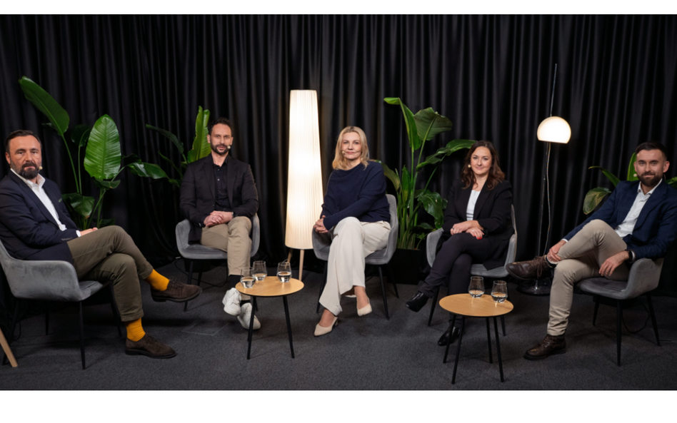 Uczestnicy debaty wzięli pod lupę zadania dla działów marketingu i rolę, jaką pełnią one w całej org