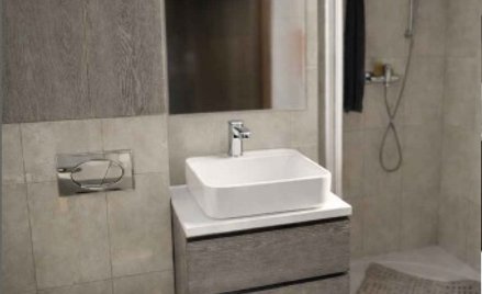 Przykład aranżacji łazienki w hotelu sejmowym wg. Davinci Studio
