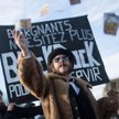 W 43. dniu strajku na ulice Paryża, jak i innych miast (na zdjęciu: Nantes) wyszły tysiące protestuj