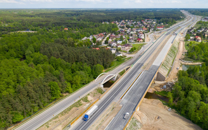 Rząd przeznaczył na budowę dróg krajowych dodatkowe 21,8 mld zł