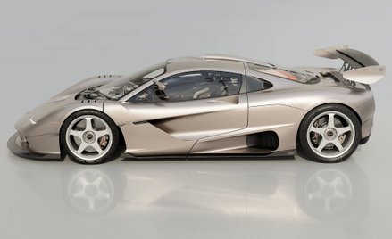Gordon Murray S1 LM jest napędzany wolnossącym V12 o pojemności 4,3 litra o mocy 709 KM