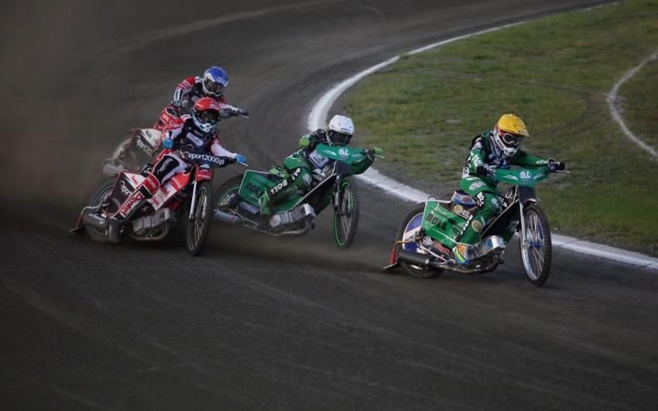 Jeden z wyścigów finału Speedway Best Pairs w Ostrowie Wielkopolskim w czerwcu ubiegłego roku.