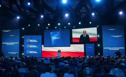 W sobotę na specjalnej konwencji Platforma przedstawiła wyborcom kosz pełen finansowych prezentów z 