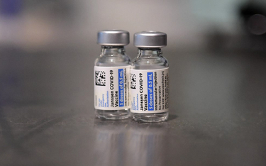 Fauci: Szczepionka J&J od początku powinna być dwudawkowa