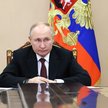 Władimir Putin ubolewa z powodu popsutych stosunków z Niemcami. Poskarżył się ambasadorom