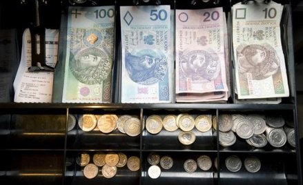 Indeks cen konsumpcyjnych (CPI) w październiku utrzymał się na tym samym poziomie co miesiąc wcześni