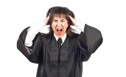 Dyscyplinarka dla sędzi za brak opanowania na sali rozpraw