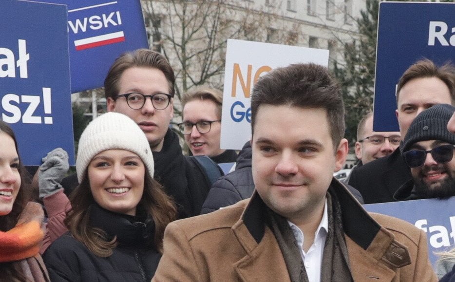 Dawid Kacprzyk zwolniony przez Szpital Południowy. Lekarz chce zawieszenia w prawach członka ORL