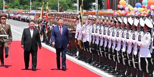 Xi Jinping w Korei Północnej. Pogłaskać czy ukarać