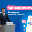 Rzecznik rządu Piotr Mueller na konferencji prasowej związanej z aplikacją mObywatel