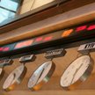 Poranek maklerów: giełdy pod presją spadkową