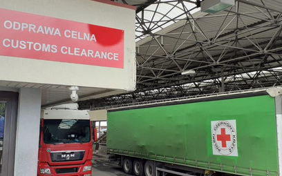 Polskie ciężarówki wróciły z Ukrainy i już wożą tam pomoc humanitarną