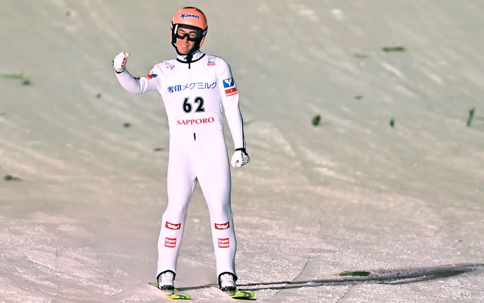 PŚ w Bad Mitterndorf: Stefan Kraft znów lata daleko