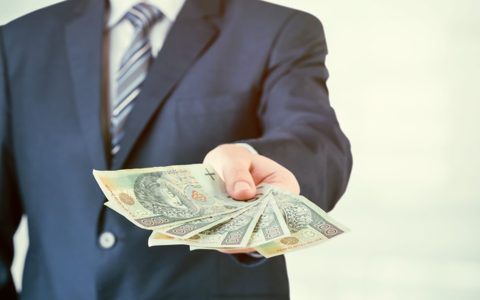 Samozatrudniony dostanie premię, a firma rozliczy ją w kosztach