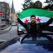 Uchodźca z Syrii świętuje upadek reżimu Baszara Asada