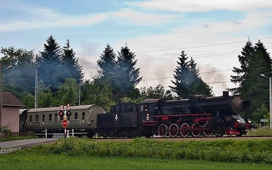 Zabytkowe pociągi turystyczne znów pojawią się na najpiękniejszych trasach kolejowych Małopolski