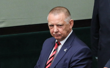 Prezes NIK Marian Banaś ubolewa, że od początku kadencji „zmuszony jest mierzyć się z krzywdzącą i n