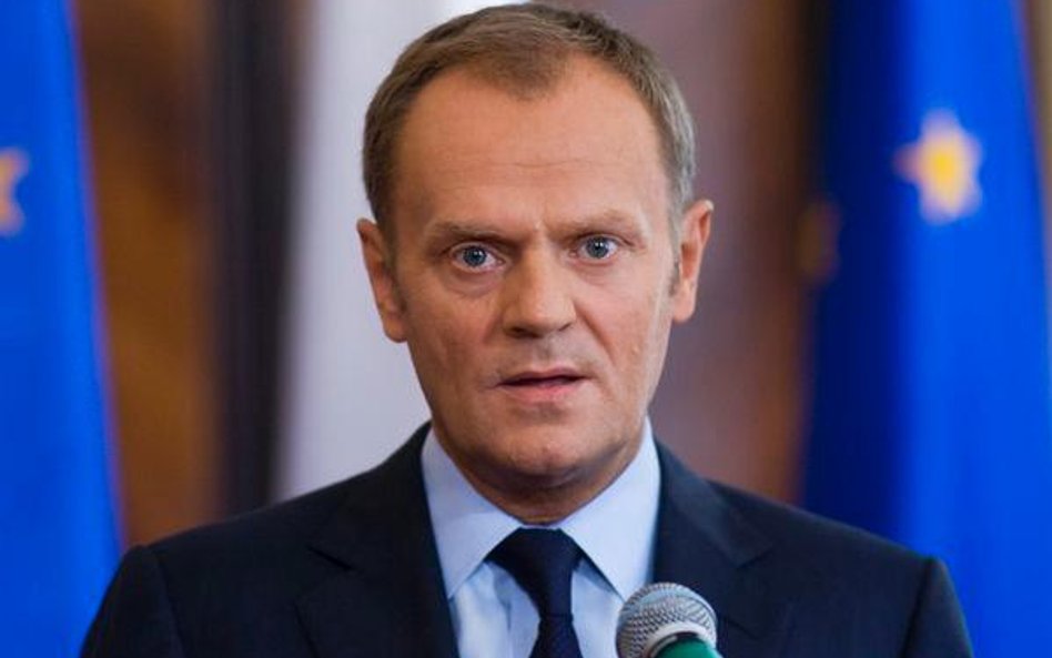 Premier bał się mieszkańców zrujnowanego Karbia?