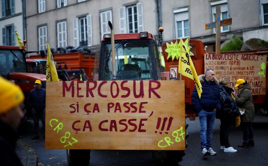 Francuscy rolnicy tez protestuja przeciwko Mercosur