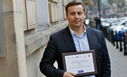 W II edycji „Pracodawca Godny Zaufania” nagrodę dziennikarską za zasługi w nagłaśnianiu promocji poz