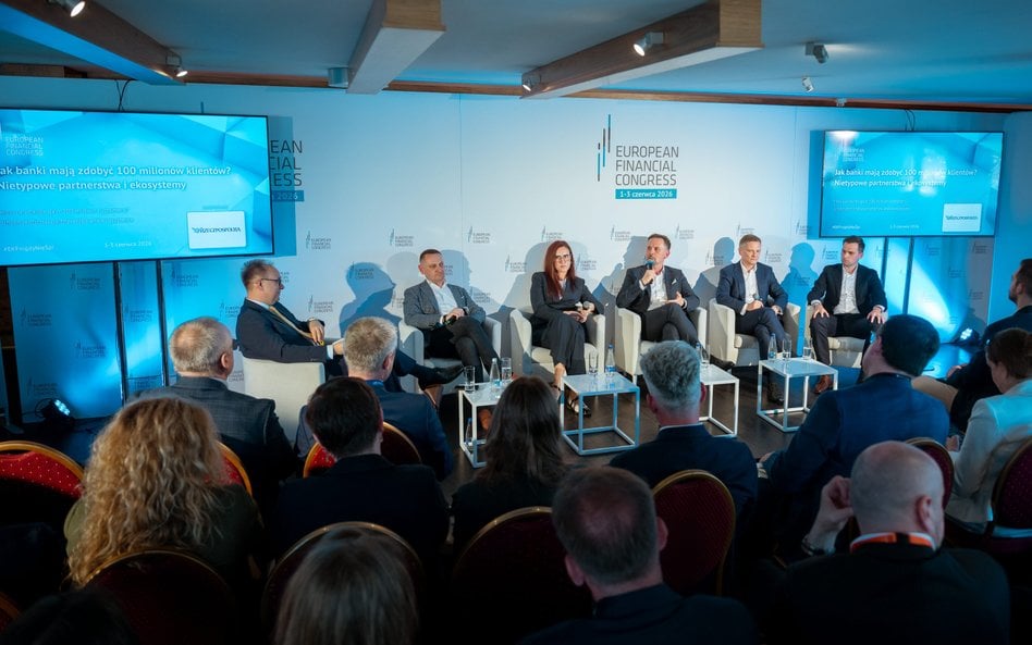 Paneliści podczas debaty „Jak banki mają zdobyć 100 mln klientów? Nietypowe partnerstwa i ekosystemy