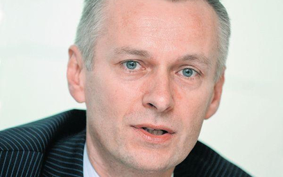 Piotr Czapski, partner i szef polskiego biura EQT, mówi, że toczą się rozmowy w sprawie zakupu firm 