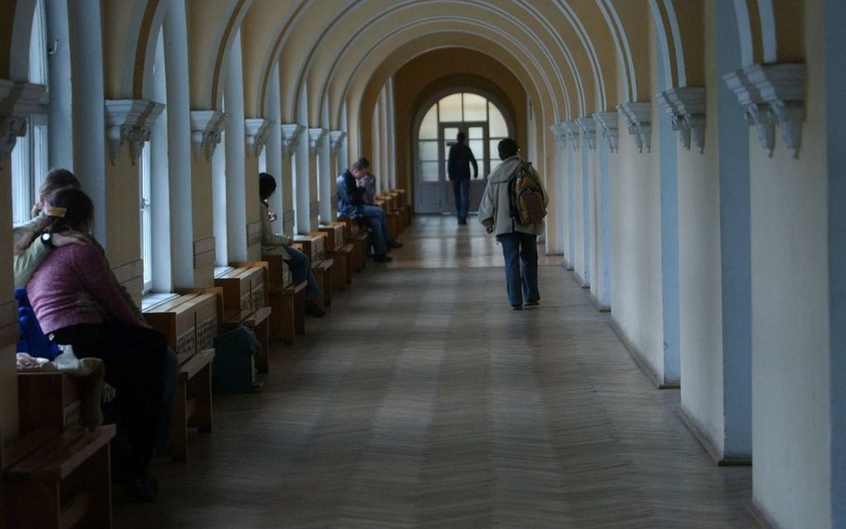 Kolegium rektorskie KUL: To papież z Polski wprowadził zasadę „zero tolerancji dla pedofilii"