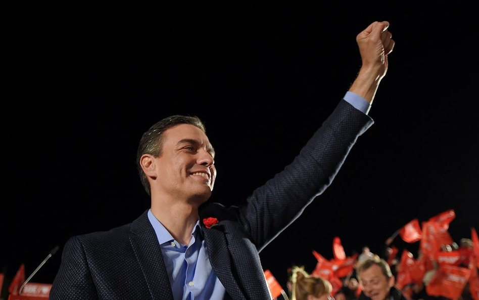 Hiszpański premier Pedro Sanchez z PSOE