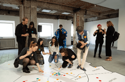 Warszawa zwiększa wydatki na stypendia artystyczne