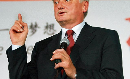 Udawana ligowa piłka