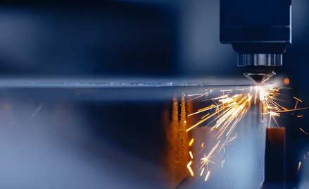 Polski przemysł rośnie, ale bardzo niemrawo