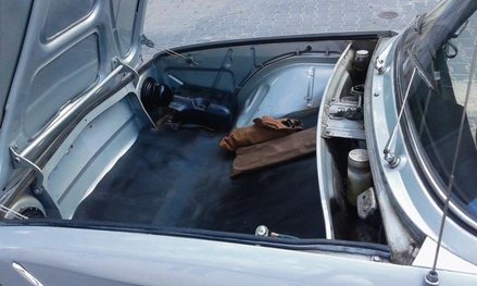 Niespodzianka – z przodu miejsce na bagaże.