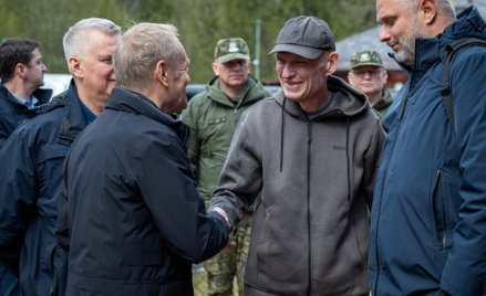Andrzej Poczobut chwilę po przekroczeniu granicy Polski