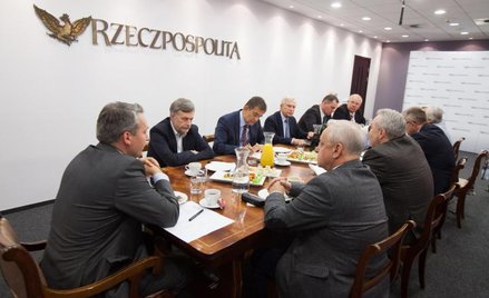 Uczestnicy debaty, od lewej: prowadzący debatę Michał Szułdrzyński, Marek Balicki, Maciej Piróg, Grz