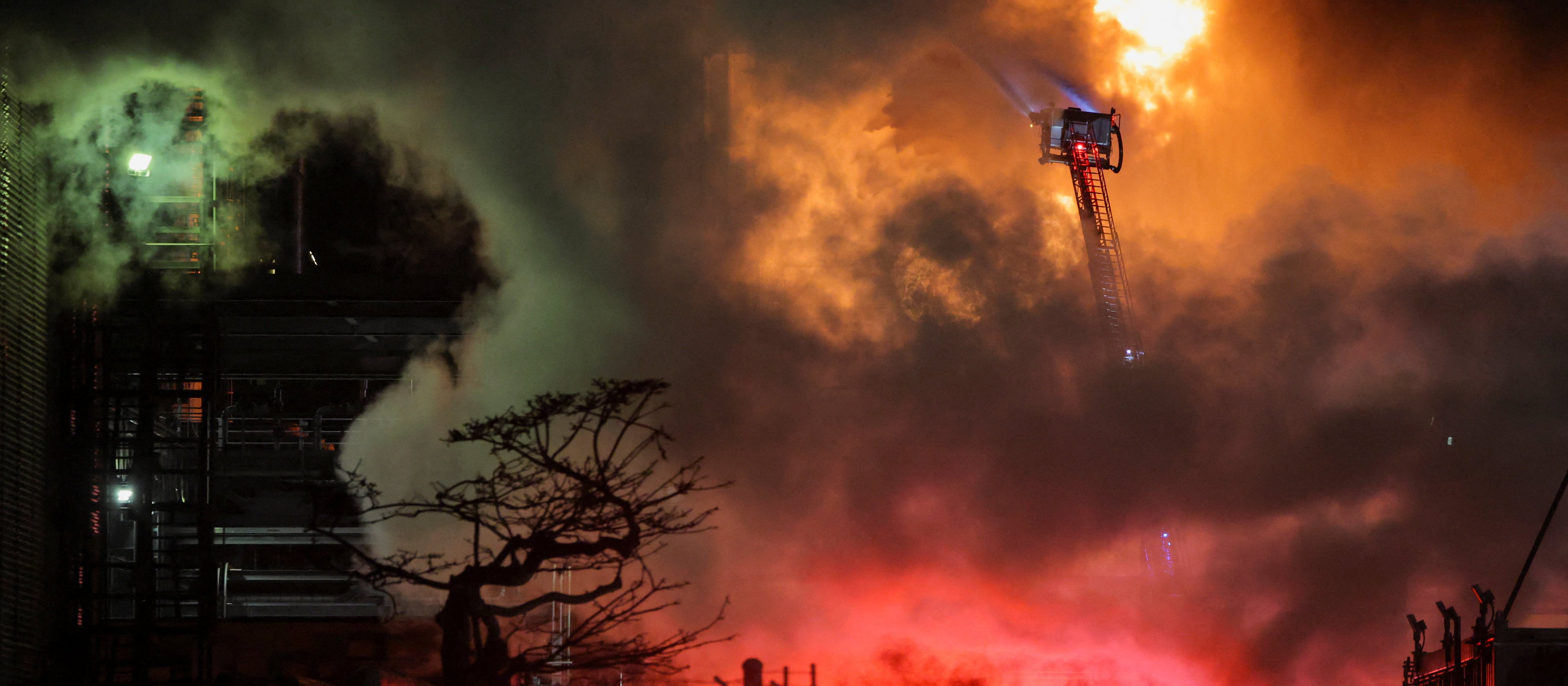 Kalifornia: Potężna eksplozja i pożar w rafinerii. „Jak trzęsienie ziemi”