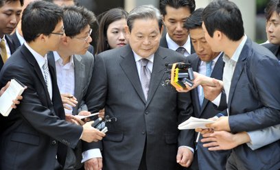 Zmarły w 2020 roku prezes Li Kun Hi dowodził Samsungiem od 1987 roku