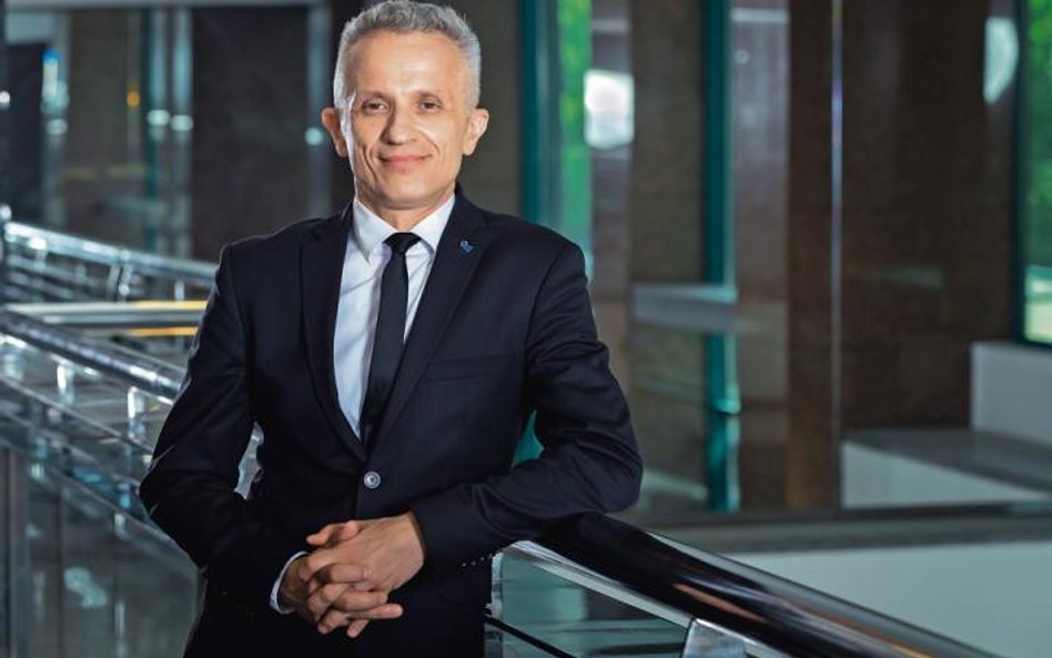 Krzysztof Figat, prezes Polimeksu-Mostostalu.